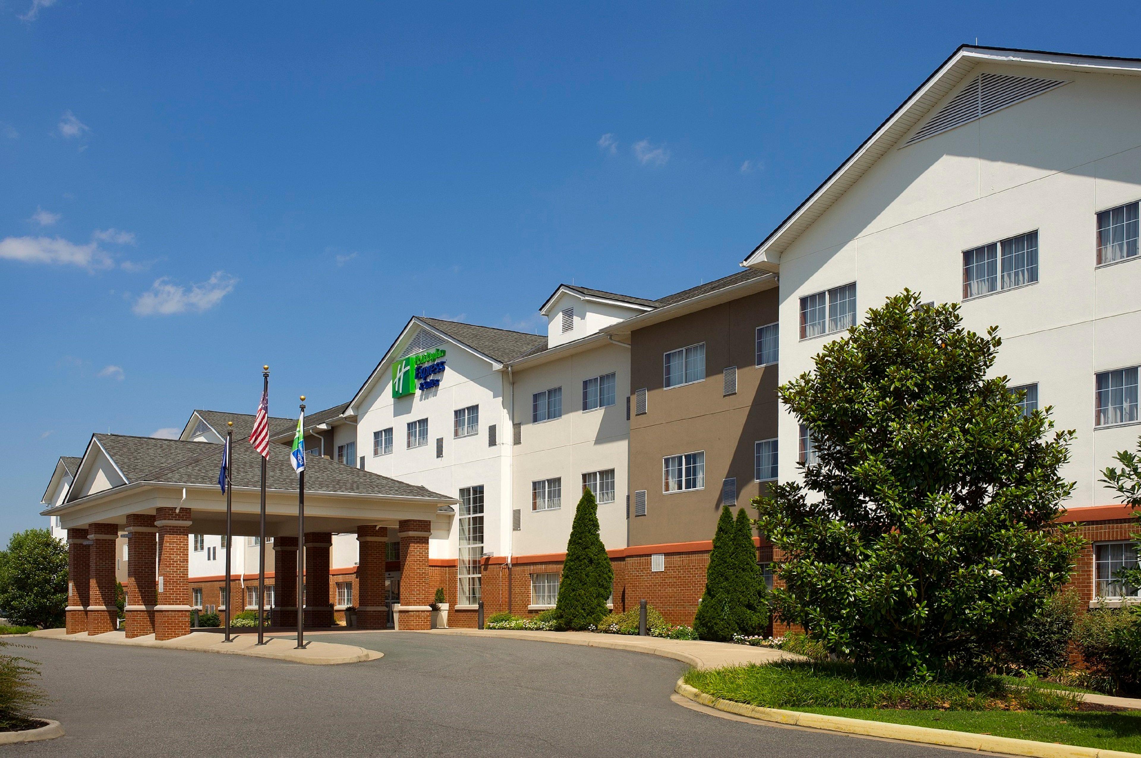 Holiday Inn Express & Suites Charlottesville - Ruckersville, An Ihg Hotel Dış mekan fotoğraf