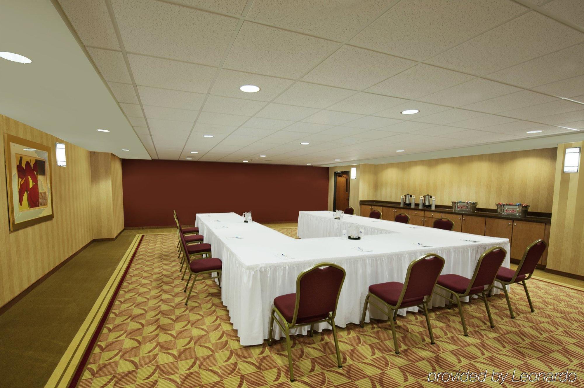 Holiday Inn Express & Suites Charlottesville - Ruckersville, An Ihg Hotel Dış mekan fotoğraf