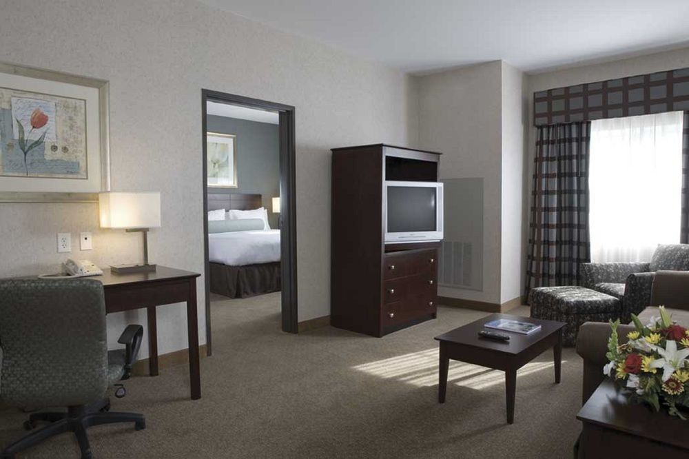 Holiday Inn Express & Suites Charlottesville - Ruckersville, An Ihg Hotel Dış mekan fotoğraf